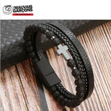 Bracelet homme élégant et vintage en cuir et d'un segment qui accentue parfaitement le style du bracelet .   Longueur : 21 cm Largeur : 2 cm Fermoir à crochet aimanté  Matière : Cuir ✔ Les frais de port sont offerts pour la France métropolitaine  ✔ Article expédié sous 24 heures, réception sous 2 à 3 jours