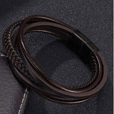 Bracelet homme élégant et vintage en cuir et d'un segment en acier 316 L qui accentue parfaitement le style du bracelet .